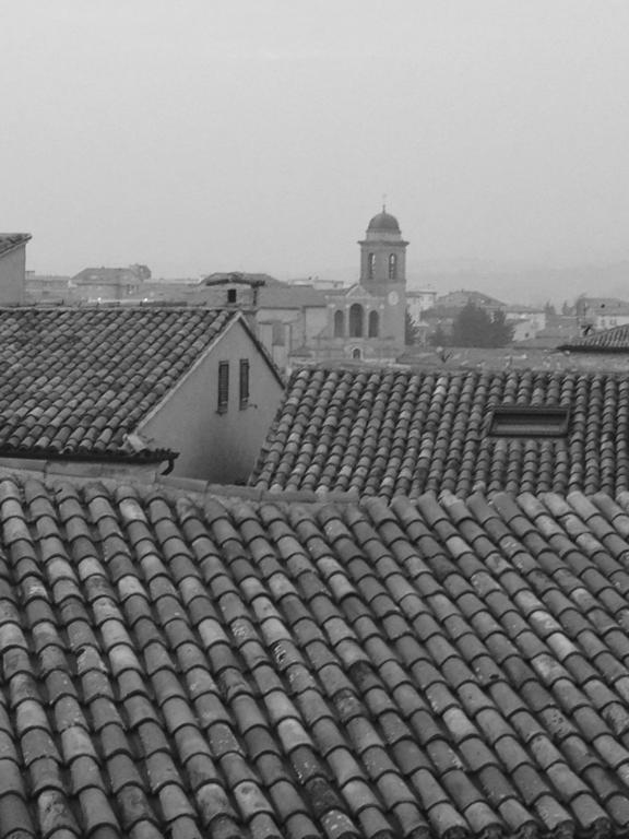 B&B La Dimora Del Capitano Fabriano Exterior foto